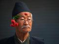 戴花传统：尼泊尔加德满都